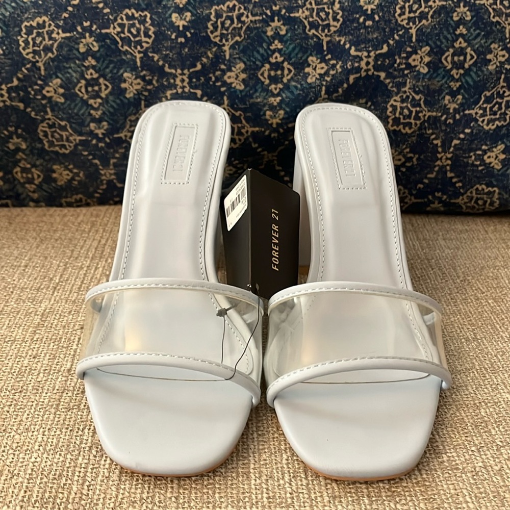 💛 forever, 21 powder blue sandals size 7.5